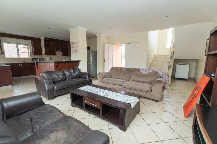 6 Bedroom Property for Sale in Bluewater Bay Eastern Cape